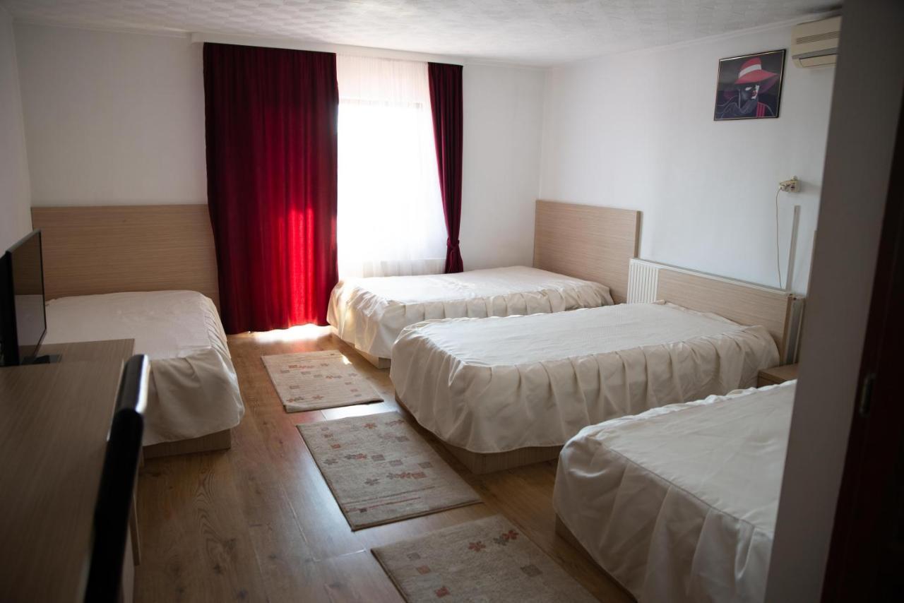Motel Moara Veche Săcălăşeni Exterior foto